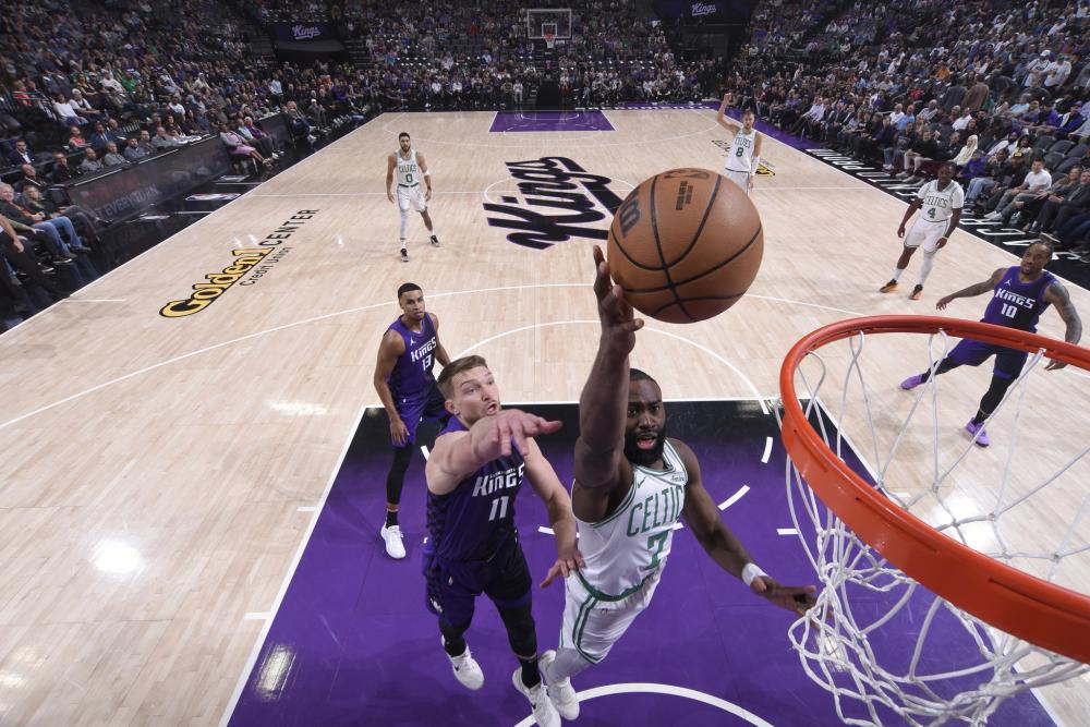 球和掩护上 球和掩护上