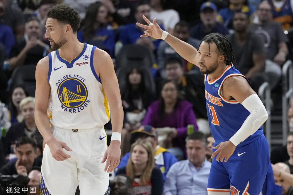 场激烈的比 场激烈的比